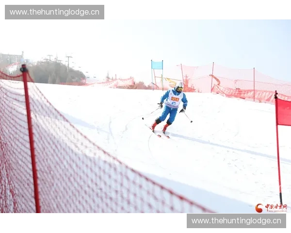 以冰雪运动为核心打造四季活力滑雪场度假新地标典范项目综合体